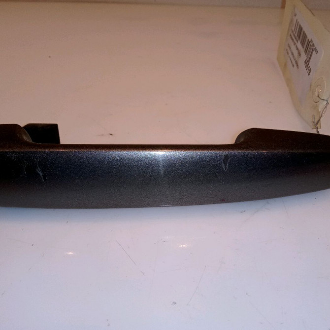 Poignee ext porte avg occasion TOYOTA COROLLA VERSO II Phase 1 05-2004->06-2007 136 D-4D 6921105903 1