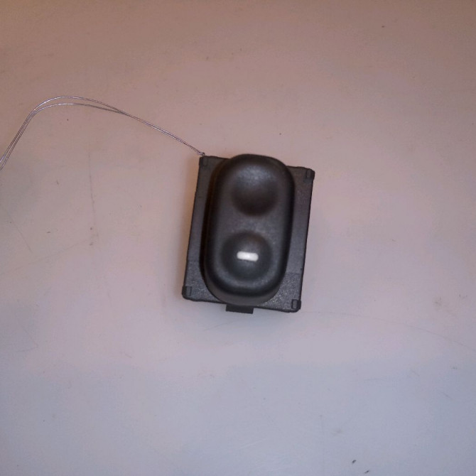 Commande leve-glace porte arrière gauche occasion NISSAN TERRANO I 2542186J00 1