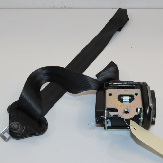 Ceinture avant droite occasion RENAULT MEGANE III Phase 1 11-2008->01-2012 1.6i 16v 110ch 868843492R 1
