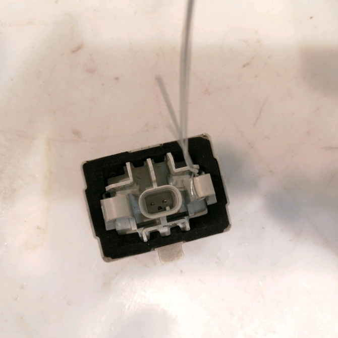 Eclaireur plaque de police g occasion MERCEDES CLASSE E V Phase 1 02-2016->... 999067000 2