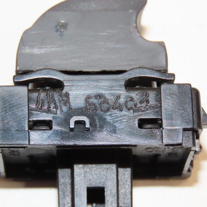 Commande leve-glace porte arrière gauche occasion RENAULT SCENIC III Phase 2 12-2011->03-2013 1.6 DCI 130ch 254010003R 4