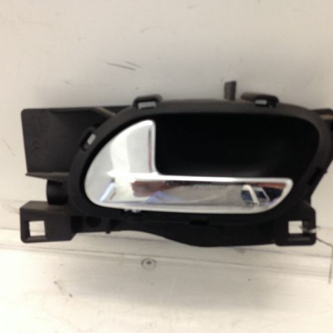 Poignee int porte arg occasion PEUGEOT 407 phase 1 SW 07-2004->07-2008 1.6 HDI 110ch 9143J9 1