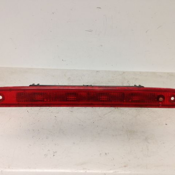 Feux stop supplementaire occasion PEUGEOT 107 Phase 1 06-2005->12-2008 1.4 HDI 1606372780 1