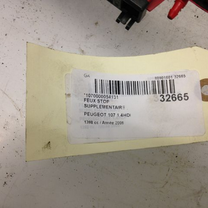Feux stop supplementaire occasion PEUGEOT 107 Phase 1 06-2005->12-2008 1.4 HDI 1606372780 3