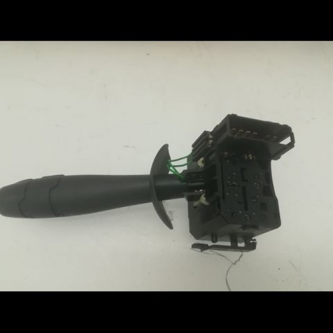 Commande essuie glace occasion RENAULT LAGUNA II Phase 1 11-2000->03-2005 1.9 DCI 100ch 7701048915 2