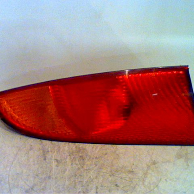 Feu arrière droit occasion FORD FOCUS II Phase 1 09-2004->12-2007 1.8 TDCI 115ch 1214226 1