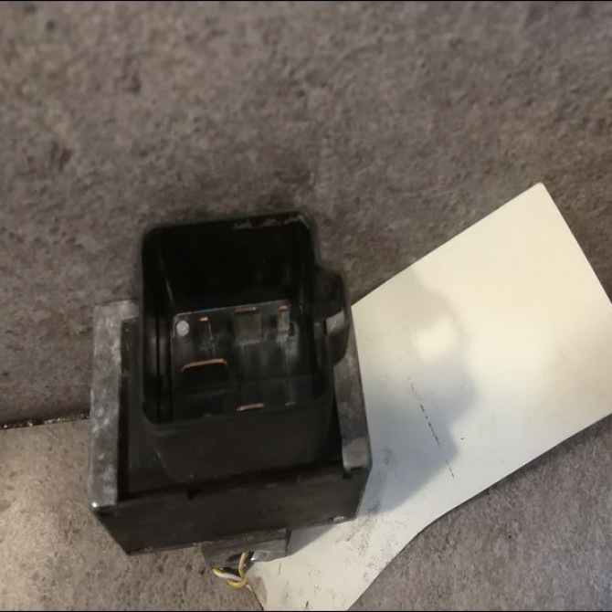 Boitier de préchauffage occasion NISSAN MICRA III Phase 3 11-2007->11-2010 1.5 DCI 90ch 11067BN700 2