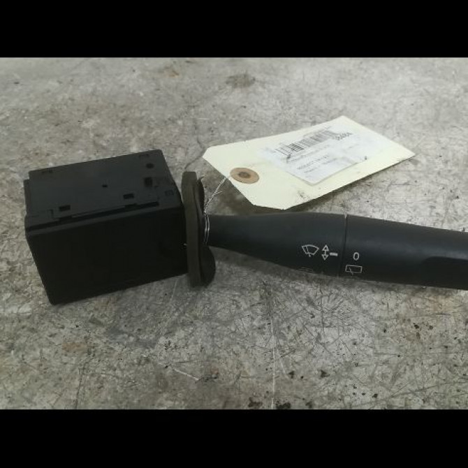 Commande essuie glace occasion PEUGEOT 206 Phase 1 09-1998->03-2009 1.9 D 1