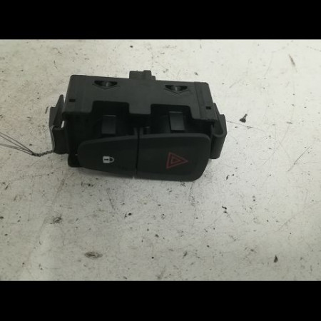 Bouton de warning occasion RENAULT MEGANE III Phase 2 01-2012->06-2014 1.5 DCI 90ch 252100502R