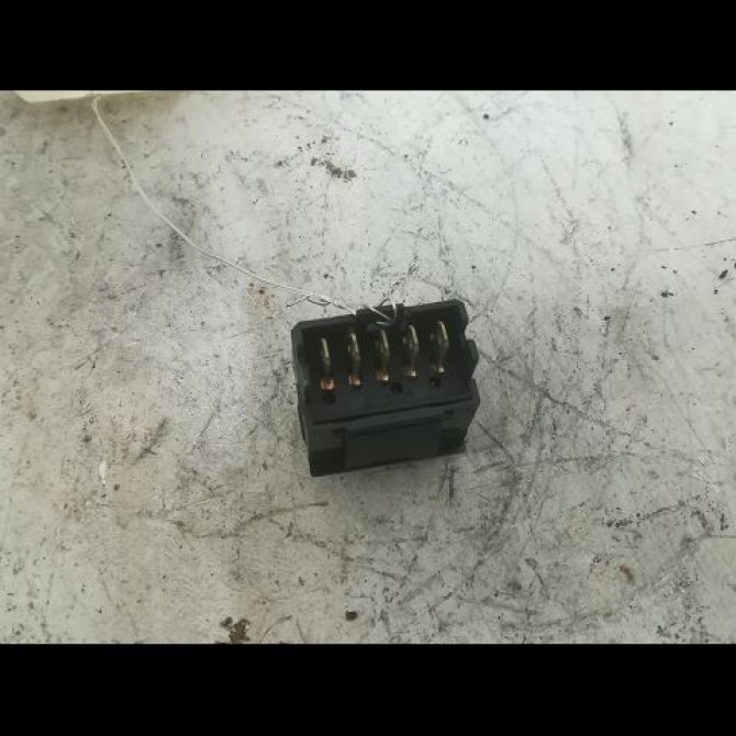 Commande lève-glace porte avant droite occasion CITROEN BERLINGO I Phase 2 11-2002->10-2010 2.0 HDi 90ch 6554W4 2