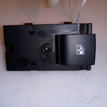 Commande leve-glace porte arrière gauche occasion OPEL ZAFIRA III Phase 1 11-2011->... 13301888