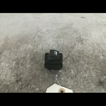 Commande leve-glace porte arrière droite occasion PEUGEOT 206 Phase 1 09-1998->03-2009 1.4i