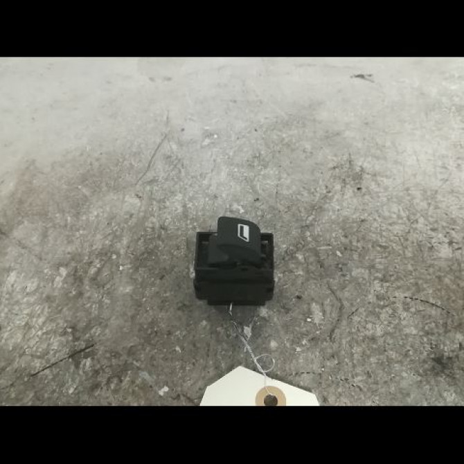 Commande leve-glace porte arrière droite occasion PEUGEOT 206 Phase 1 09-1998->03-2009 1.4i 1