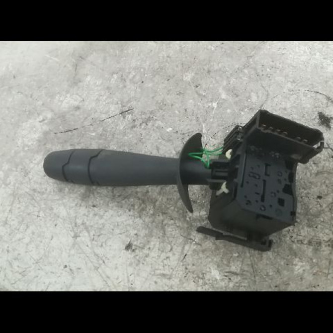 Commande essuie glace occasion RENAULT LAGUNA II Phase 1 11-2000->03-2005 1.9 DCI 110ch 7701048915 2