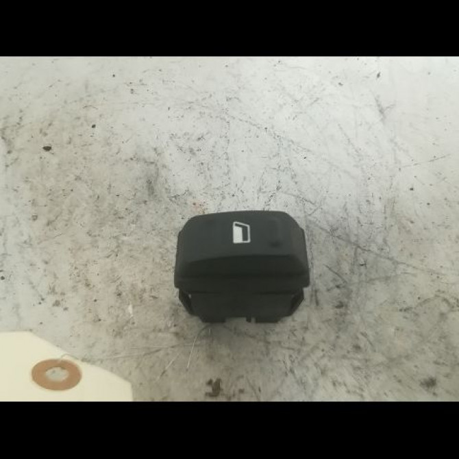 Commande lève-glace porte avant gauche occasion CITROEN XSARA phase 1 BREAK 02-1998->09-2000 1.9 D 69ch 1