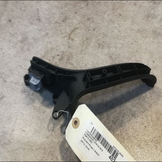 Commande leve-glace porte arrière gauche occasion AUDI A4 II Phase 1 AVANT 09-2001->11-2004 8E0959855A5PR 2