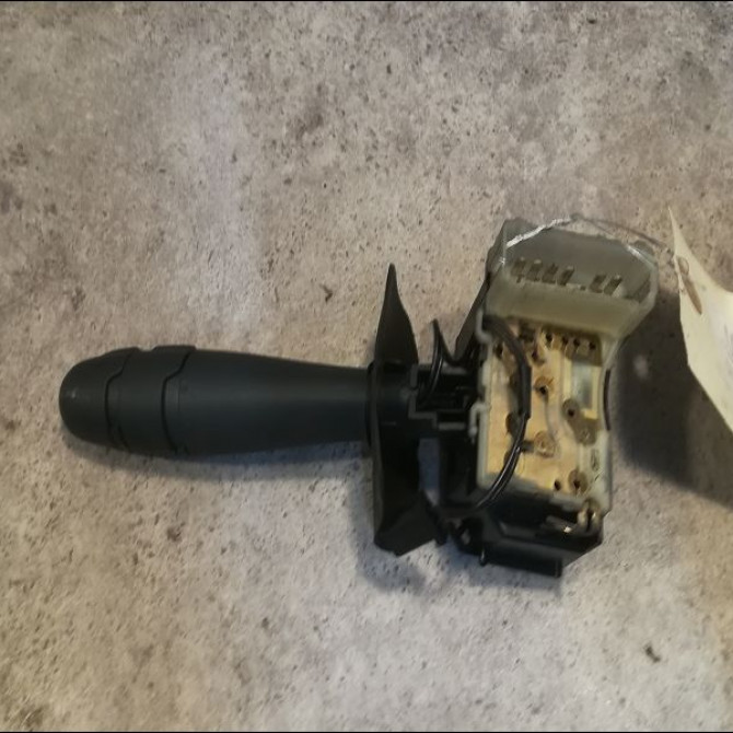 Commande essuie glace occasion RENAULT SCENIC I Phase 1 09-1996->08-1999 1.9 DTI 100ch 7701047262 2