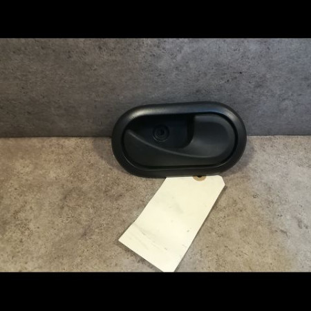 Poignee int porte avd occasion DACIA SANDERO I Phase 1 06-2008->10-2012 1.5 DCI 70ch 8200733847