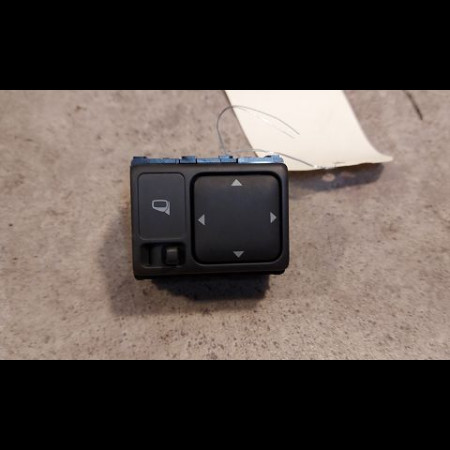 Commande rétroviseurs extérieures électriques occasion NISSAN MICRA III Phase 3 11-2007->11-2010 1.2i 65ch 25570AX005