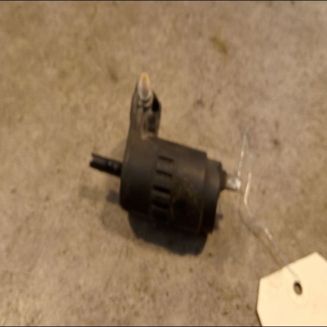 Pompe lave-glace avant occasion FIAT MULTIPLA Phase 2 09-2004->04-2010 1.9 DT MULTIJET 120ch 71719636 2
