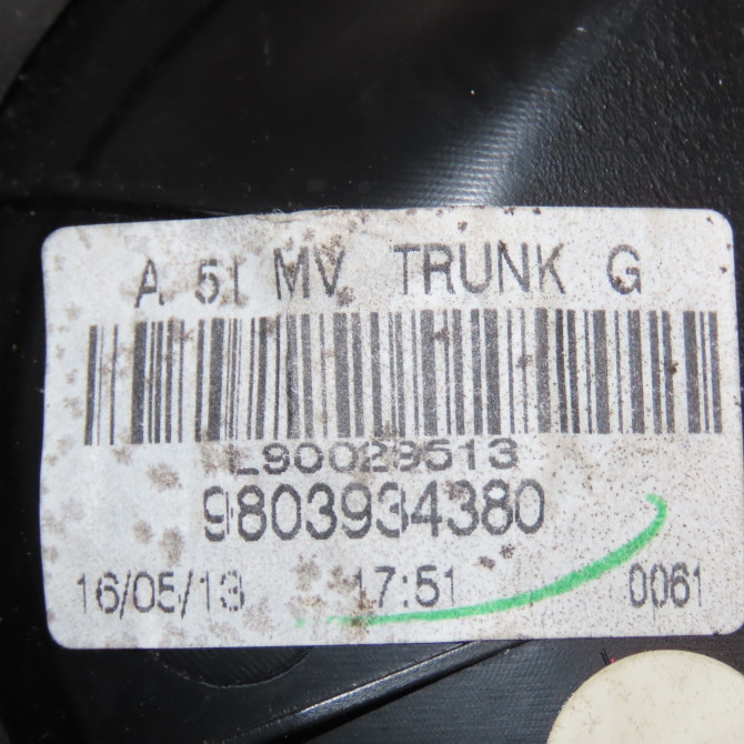 Feu arrière interieur gauche occasion CITROEN C3 II Phase 2 03-2013->12-2016 1.4 HDi 70ch 9803934380 3