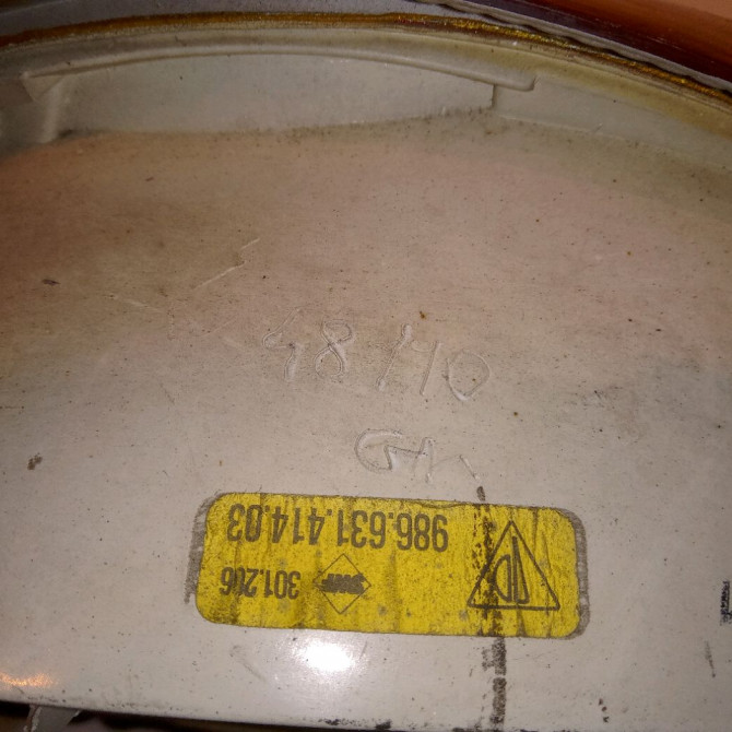 Feu arrière droit occasion 3