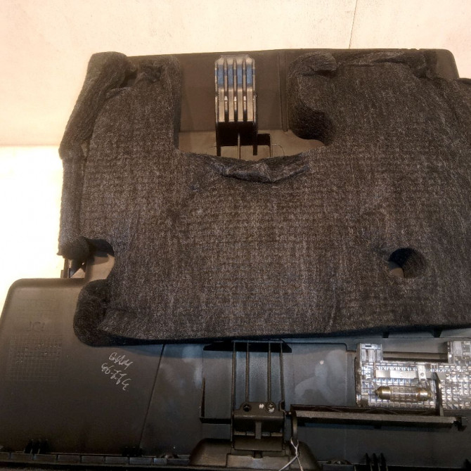 Boite à gants occasion MERCEDES CLASSE A II Phase 1 12-2004->04-2008 A 180 CDI 16968016918K78 2