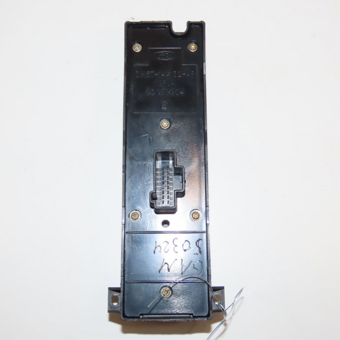 Commande lève-glace porte avant gauche occasion FORD CMAX I Phase 1 09-2003->03-2007 1.8 TDCI 115ch 2