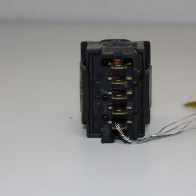 Commande lève-glace porte avant droite occasion CITROEN BERLINGO I Phase 1 09-1996->11-2002 2.0 HDi 6552NW 2