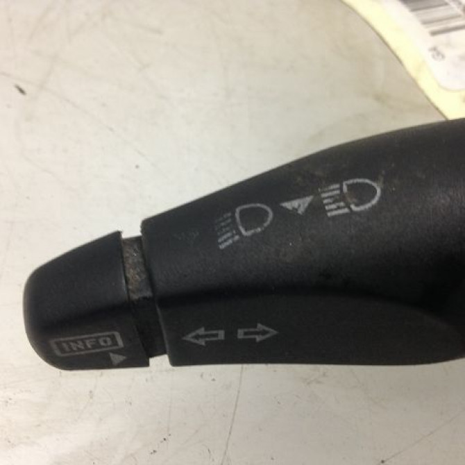 Commande clignotant occasion FORD MONDEO II Phase 1 09-2000->06-2007 2.0 TDCI 115ch 1142542 2