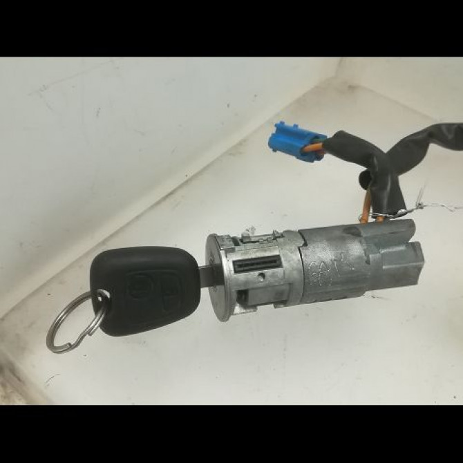 Kit serrures + antivol occasion PEUGEOT 206 Phase 1 09-1998->03-2009 1.4i 3