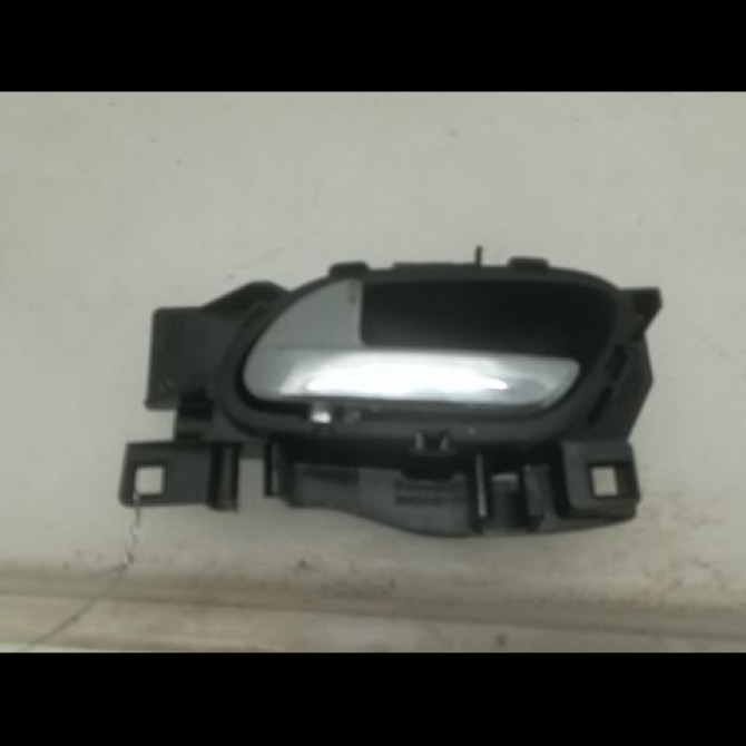 Poignee int porte avg occasion CITROEN C3 II Phase 1 11-2009->02-2013 1.4i 75ch 96834461VV 1