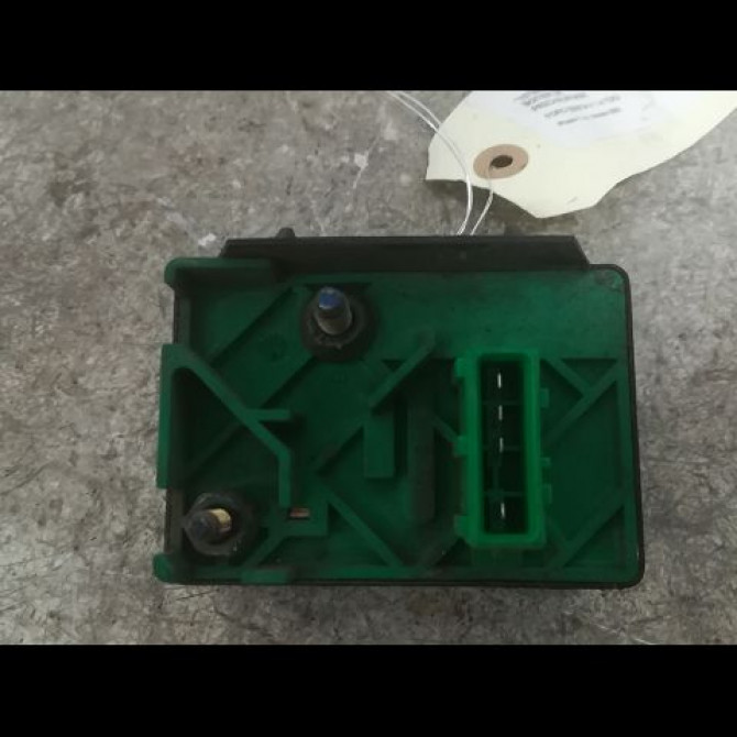 Boitier de préchauffage occasion FORD FIESTA V Phase 1 09-2002->10-2005 1.4 TDCI 2