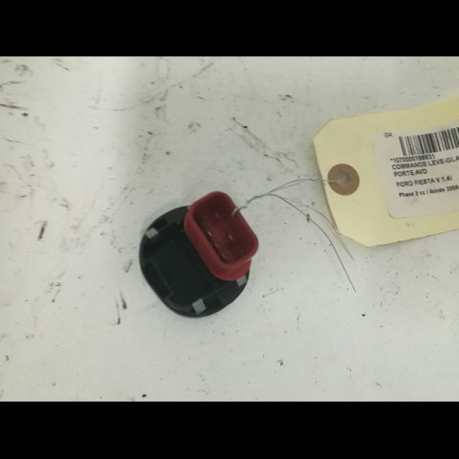 Commande lève-glace porte avant droite occasion FORD FIESTA V Phase 2 10-2005->10-2008 1.4i 2