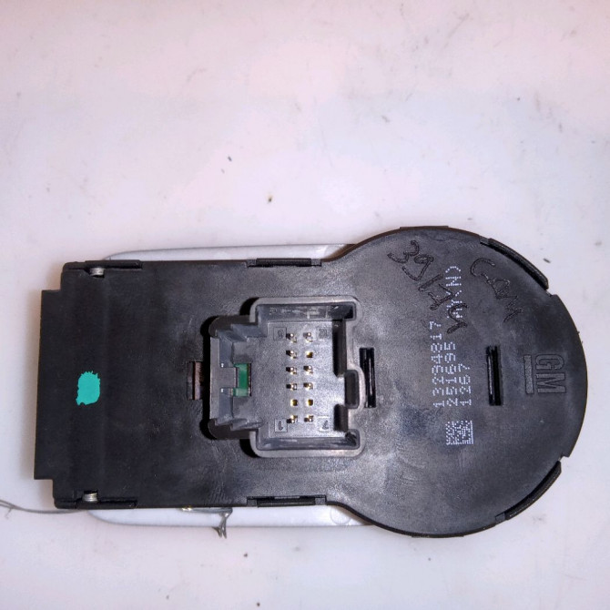 Interrupteur commande de phares occasion OPEL ZAFIRA III Phase 1 11-2011->... 20930746 2