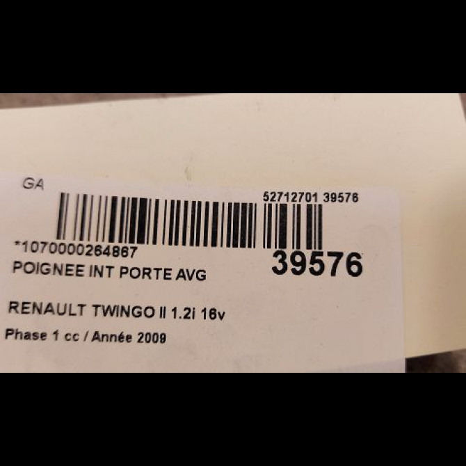 Poignee int porte avg occasion RENAULT TWINGO II Phase 1 06-2007->11-2011 1.2i 16v 75ch 8200028487 2