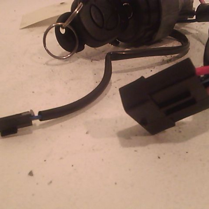 Antivol de direction occasion LADA SOLARA 2