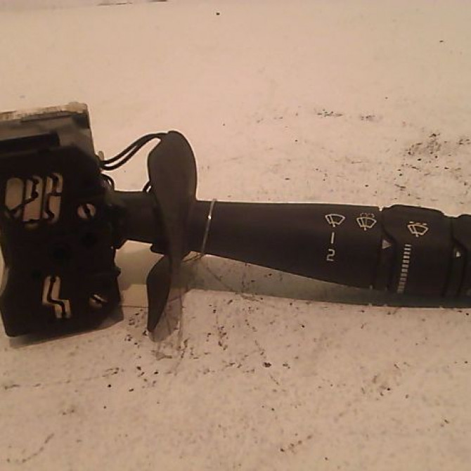 Commande essuie glace occasion RENAULT SCENIC I Phase 1 09-1996->08-1999 7701047262 1