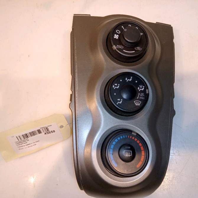Commande de chauffage occasion TOYOTA YARIS II Phase 1 12-2005->11-2009 1.0i 69ch 1