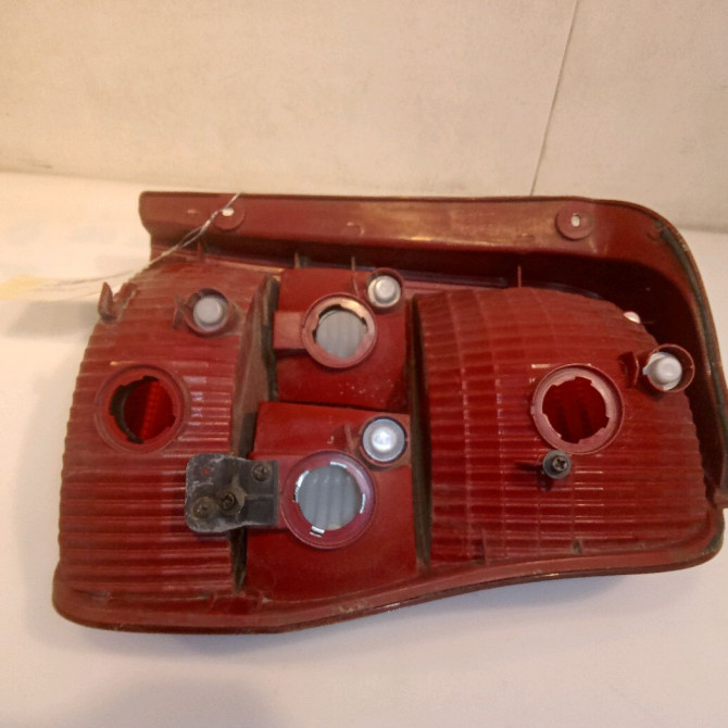 Feu arrière gauche occasion KIA CARNIVAL I Phase 2 07-2001->06-2006 2.9 CRDI 144ch K53D51160 2