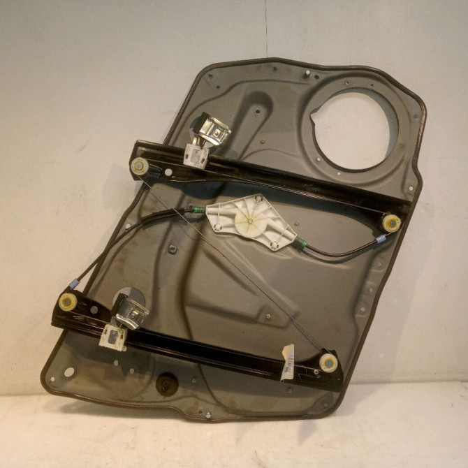 Mecanisme + moteur lève-glace avant droit occasion MERCEDES CLASSE A II Phase 1 12-2004->04-2008 A 180 CDI 1697203279 1