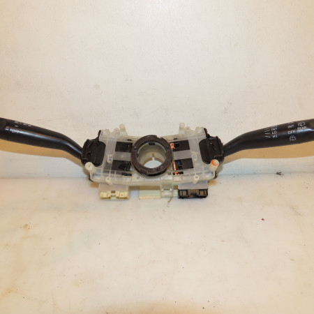 Commande essuie glace occasion TOYOTA RAV4 I 8465235521