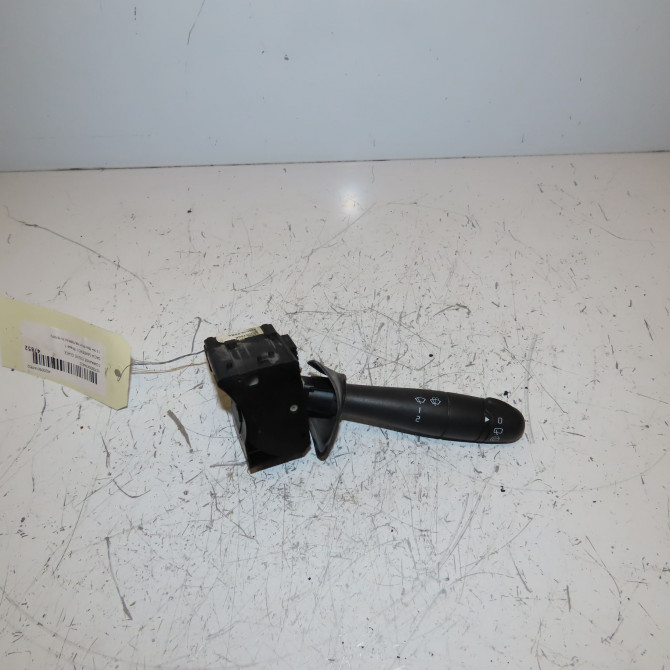 Commande essuie glace occasion DACIA SANDERO I Phase 1 06-2008->10-2012 1.2 16v 75ch 6001551357 1