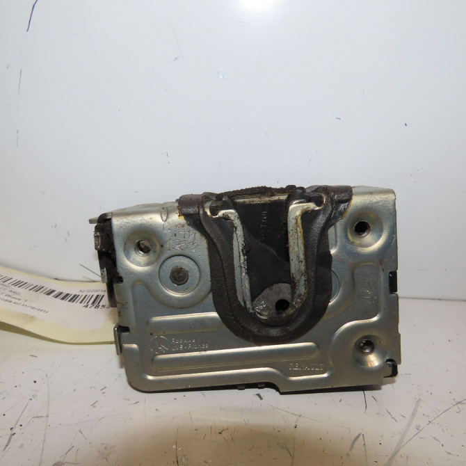 Serrure porte arg occasion DACIA SANDERO I Phase 1 06-2008->10-2012 1.2 16v 75ch 8200735244 2