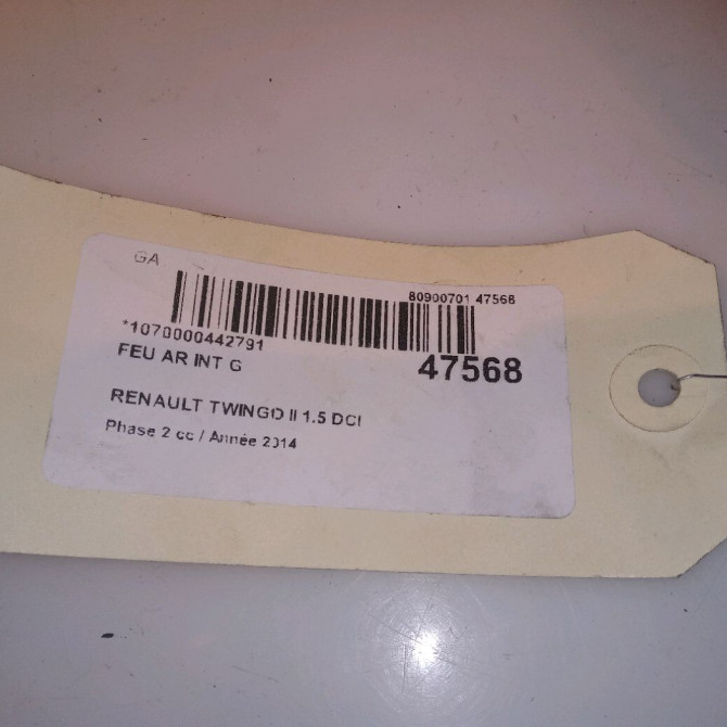 Feu arrière interieur gauche occasion RENAULT TWINGO II Phase 2 12-2011->12-2014 1.5 DCI 75ch 4