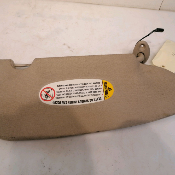 Pare-soleil gauche occasion CHRYSLER PT CRUISER Phase 1 09-2000->12-2005 2.0 141ch TF87MF1AF 2