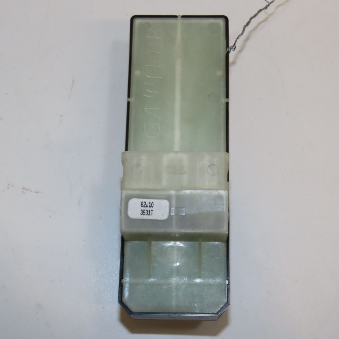 Commande lève-glace porte avant gauche occasion OPEL AGILA II Phase 1 03-2008->12-2014 1.0i 65ch 93194977 2