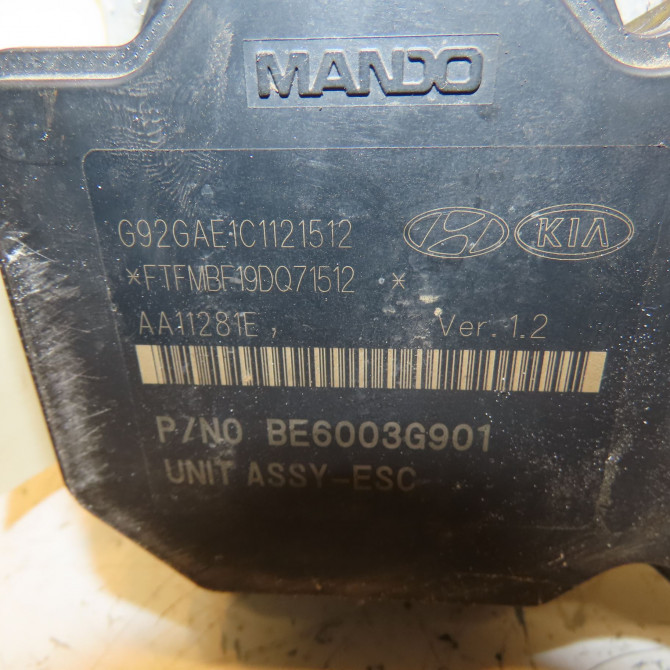 Unité hydraulique ABS occasion KIA RIO III Phase 1 06-2011->... 1.1 CRDI 75ch 589201W500 4