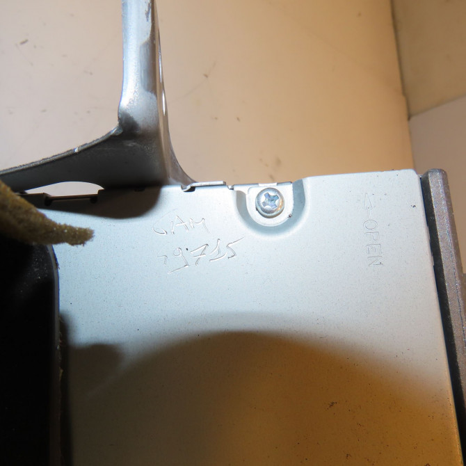 Autoradio occasion TOYOTA YARIS II Phase 1 12-2005->11-2009 1.3 VVT-i 861200D211 4