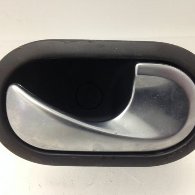 Poignee int porte ard occasion RENAULT MEGANE II Phase 1 09-2003->12-2005 1.9 DCI 120ch 1